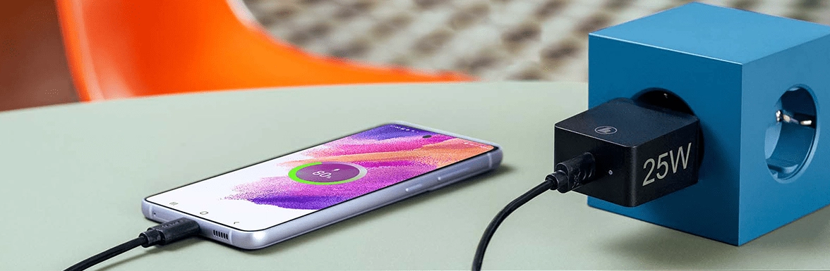 Cargadores rápidos de Hama para una carga eficiente y rápida de un teléfono móvil, smartphone o tablet.
